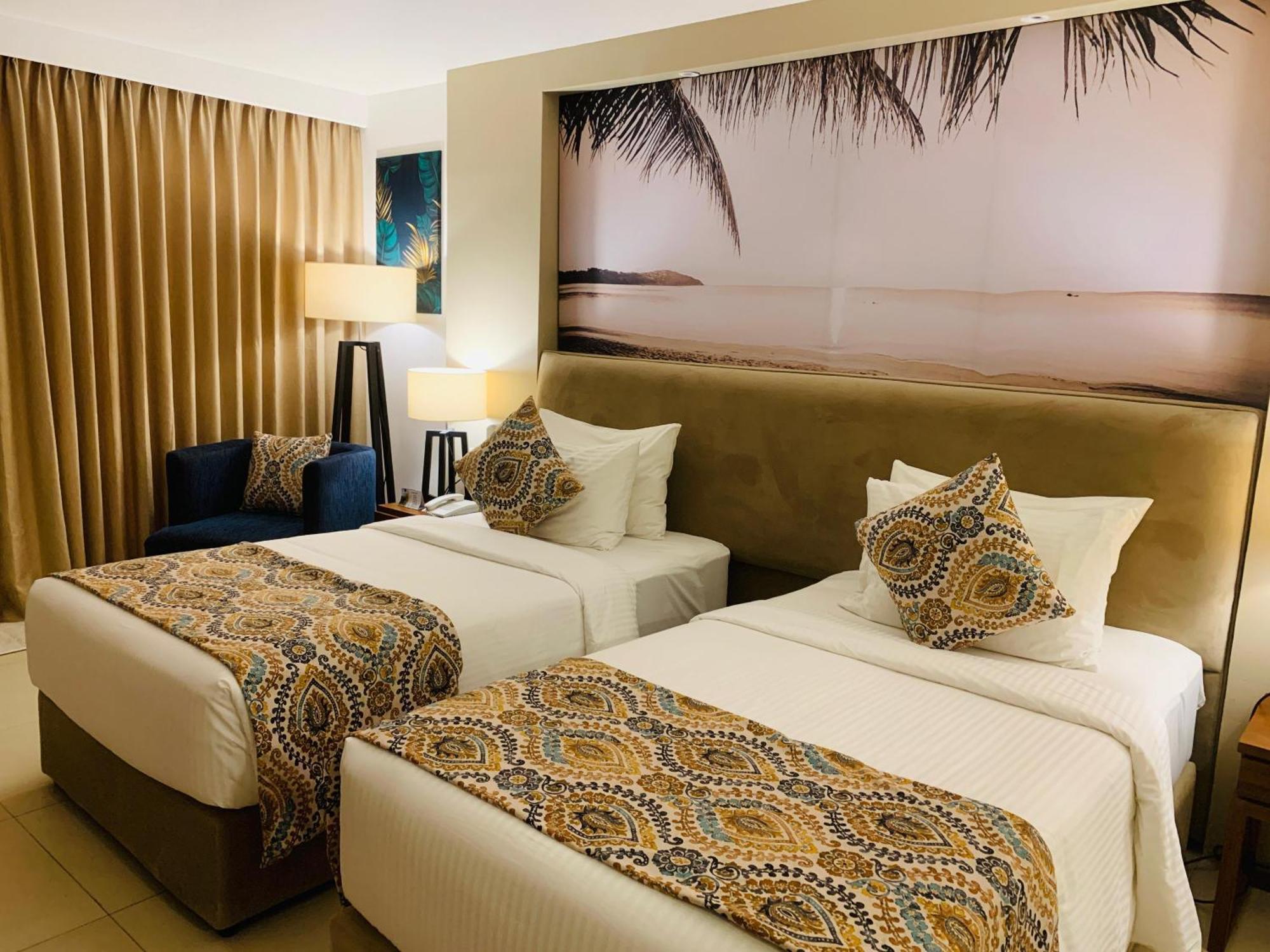 Pegasus Reef - A Beach Resort In Colombo Wattala Ngoại thất bức ảnh